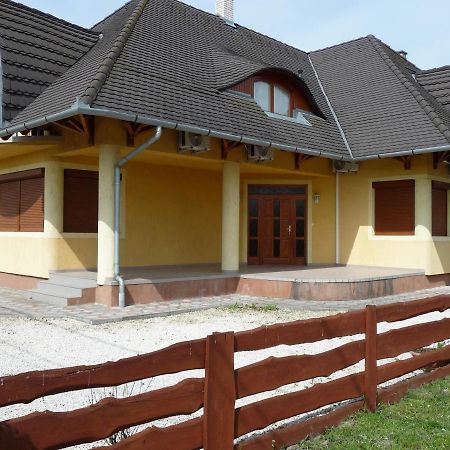 Nádas Társasház Balatonlelle Kültér fotó
