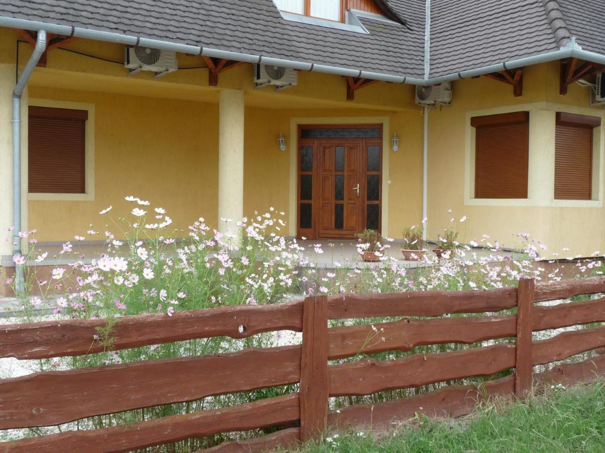 Nádas Társasház Balatonlelle Kültér fotó